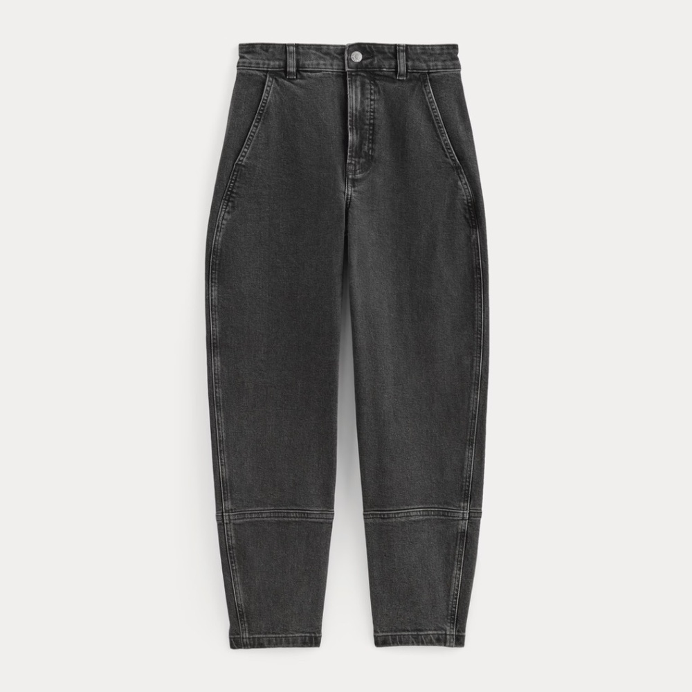 Everlane The Utility Barrel Pant in Washed Black Denim